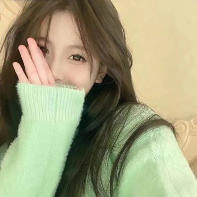 三个摩登女性